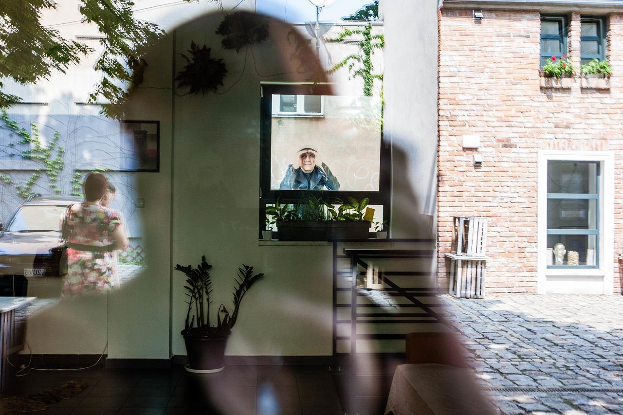 Hart Hostel & Art Gallery Wroclaw Luaran gambar