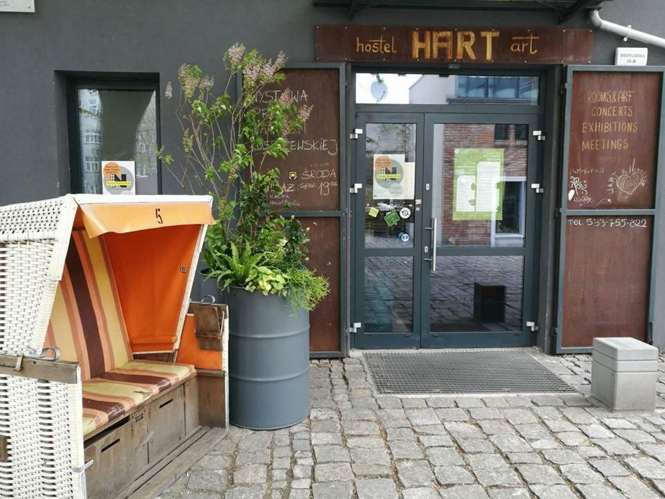 Hart Hostel & Art Gallery Wroclaw Luaran gambar
